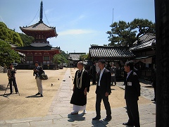 浄土寺の視察風景