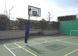 バスケットボールコートの写真