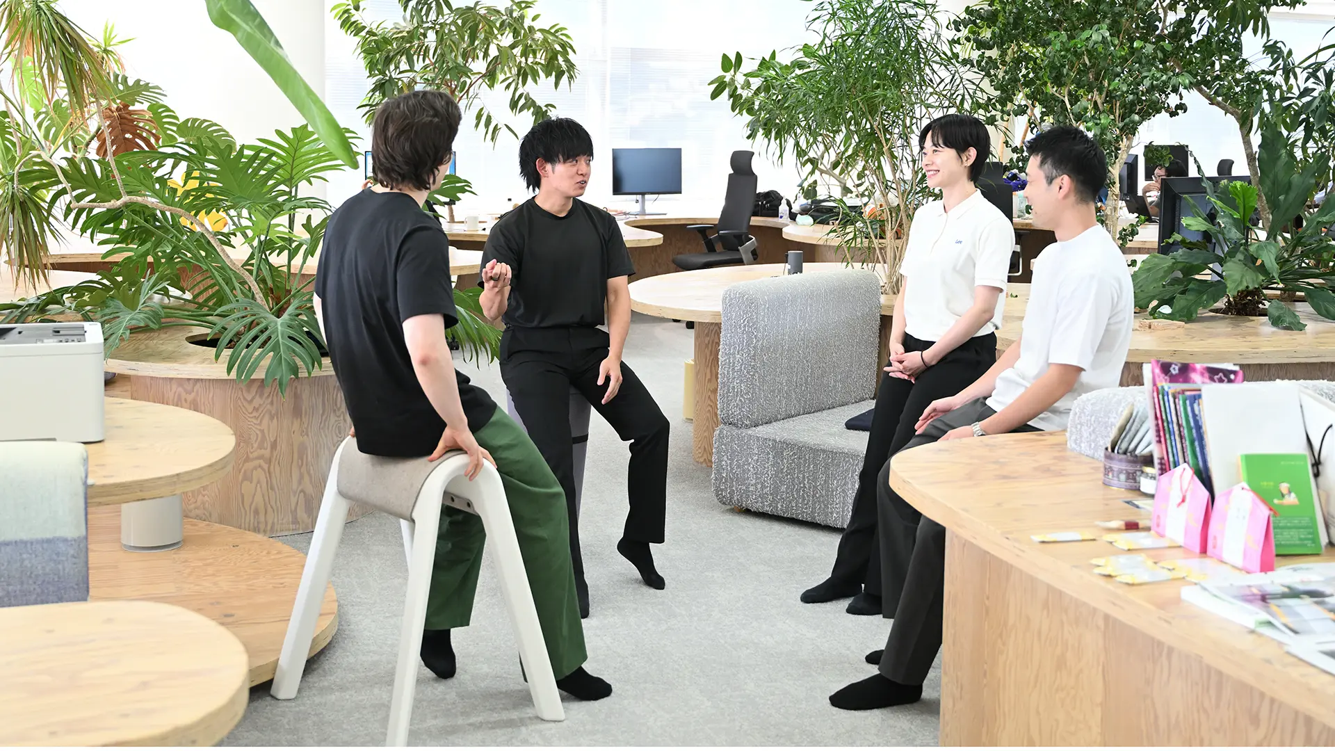 株式会社エクレクトの方達