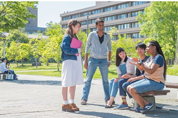 広島大学