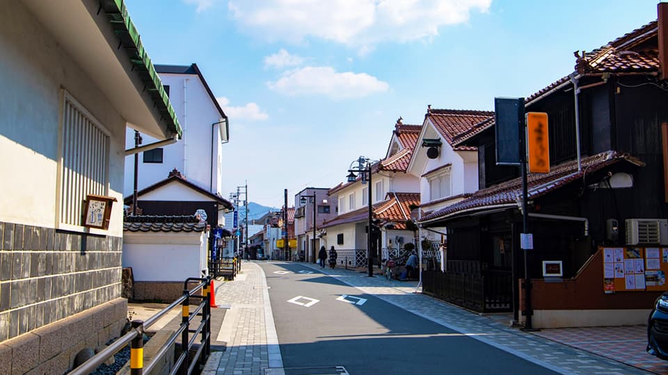 酒造が並ぶ通り