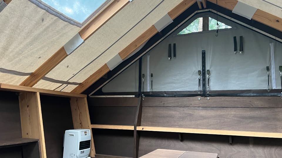 TENT★CABINの屋内 