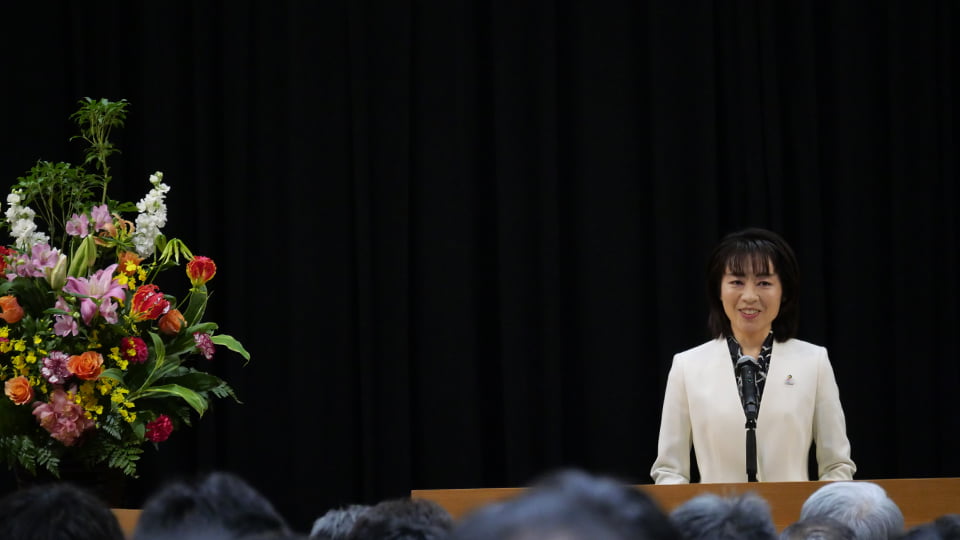 横田 美香新知事