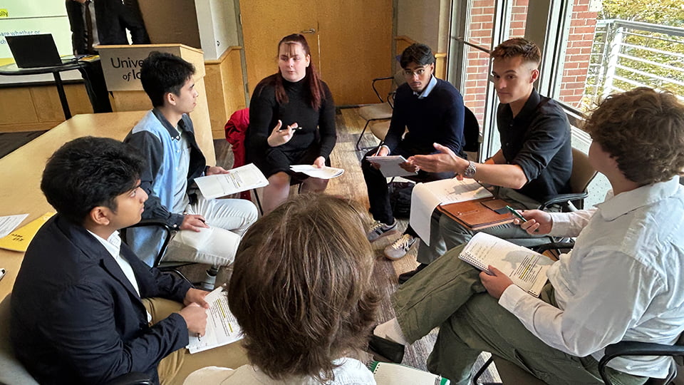 アメリカの大学生との議論