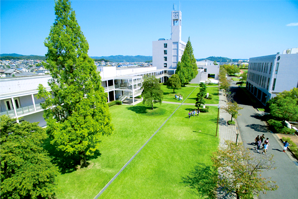 福山平成大学