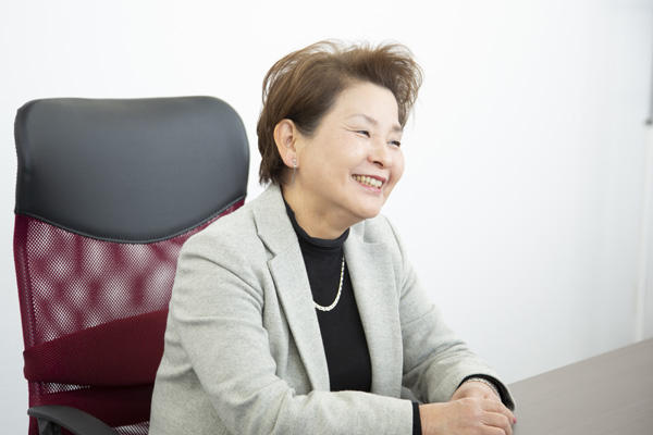 有木株式会社＿有木政子氏お写真
