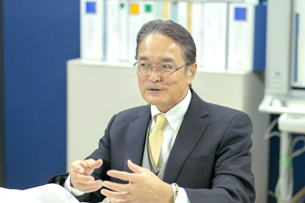 ダックケーブル株式会社＿竹則辰秋氏お写真①