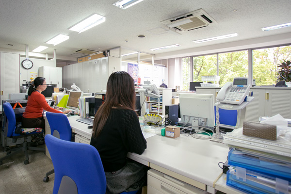 ダックケーブル株式会社＿社内お写真①