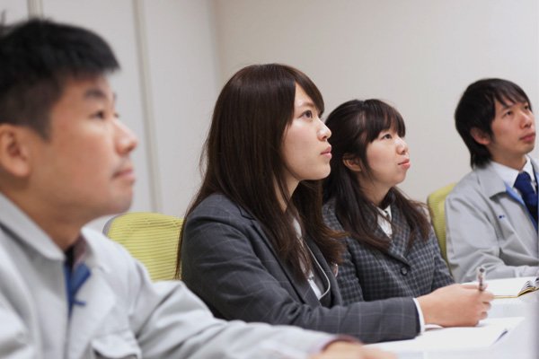デルタ工業株式会社＿社内お写真③