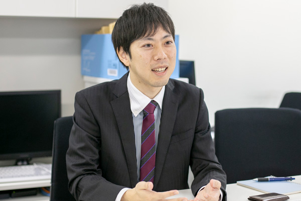 Sen社会保険労務士法人＿原田氏お写真