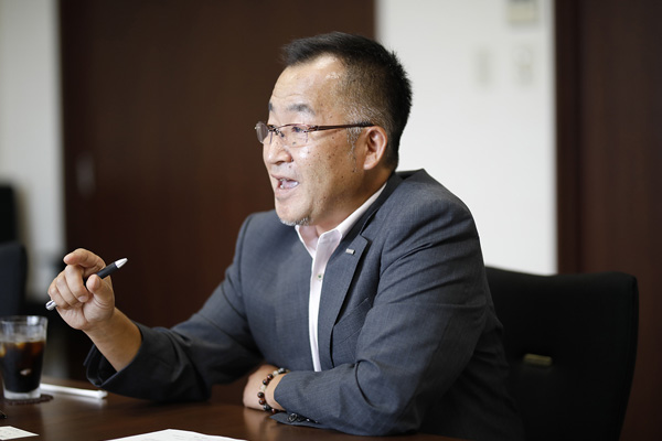 株式会社 ユニバーサルポスト＿前田氏お写真