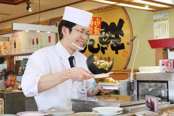 鮮コーポレーション株式会社＿社内お写真②