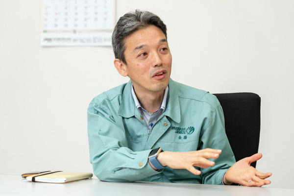ヤスハラケミカル株式会社＿金藤祐司氏お写真