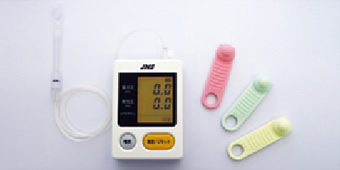 医工連携により生まれた製品 連産業の集積、拡大をめざします。(株)ジェイ・エム・エス「JMS舌圧測定器」