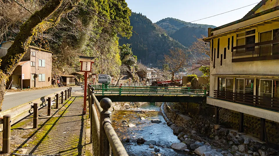 湯来温泉街