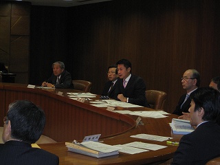 県産業・雇用対策本部会議を開催しました写真2