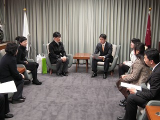 韓国から日本語教師養成研修員が訪問写真1