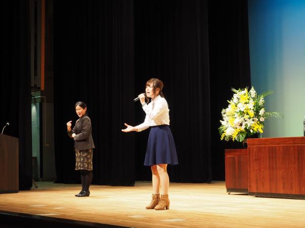 山口采希さんの写真