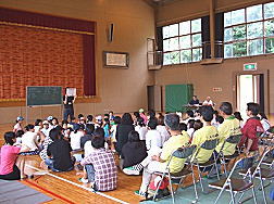 地域安全マップづくりの様子写真