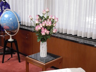 贈呈いただいたバラの花写真