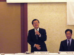 飯島副会長の写真