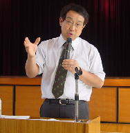 京都ノートルダム女子大学教授　加藤明先生