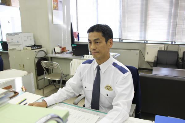 転職経験者の警察官のアップ写真