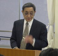岩国短期大学学長　黒田耕誠先生