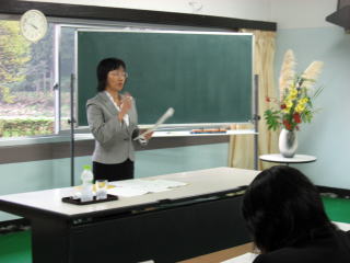 広島大学准教授　鈴木由美子