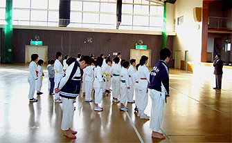 少年少女柔道空手道大会の写真2