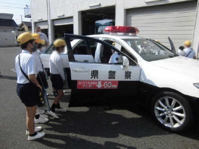 福山北警察署パトカー見学