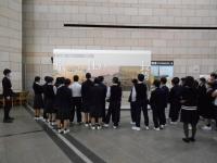 盈進中学校秋の企画展見学写真