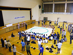 神石高原町少年相撲教室の写真2