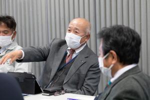 岡崎隆氏写真