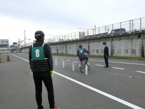 ジグザク運転