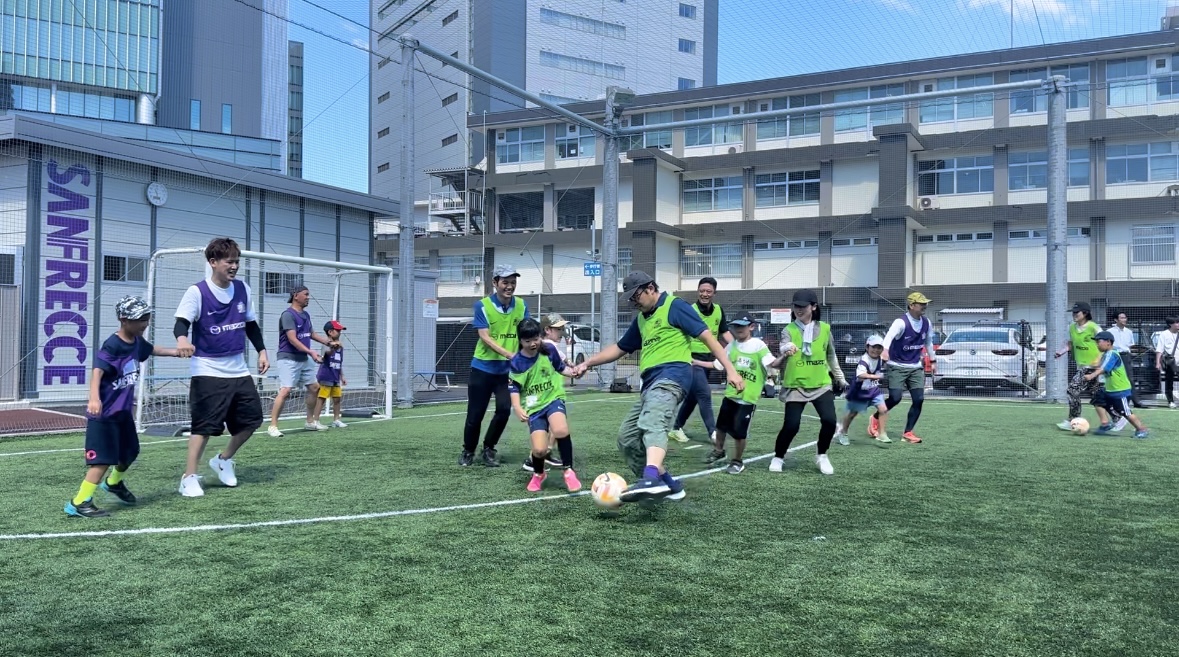 手つなぎミニサッカー試合