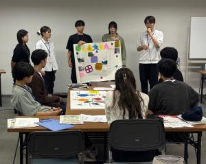 発表の様子２