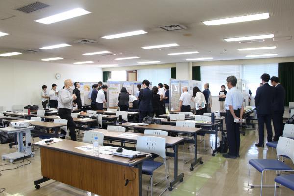 ポスター発表の様子