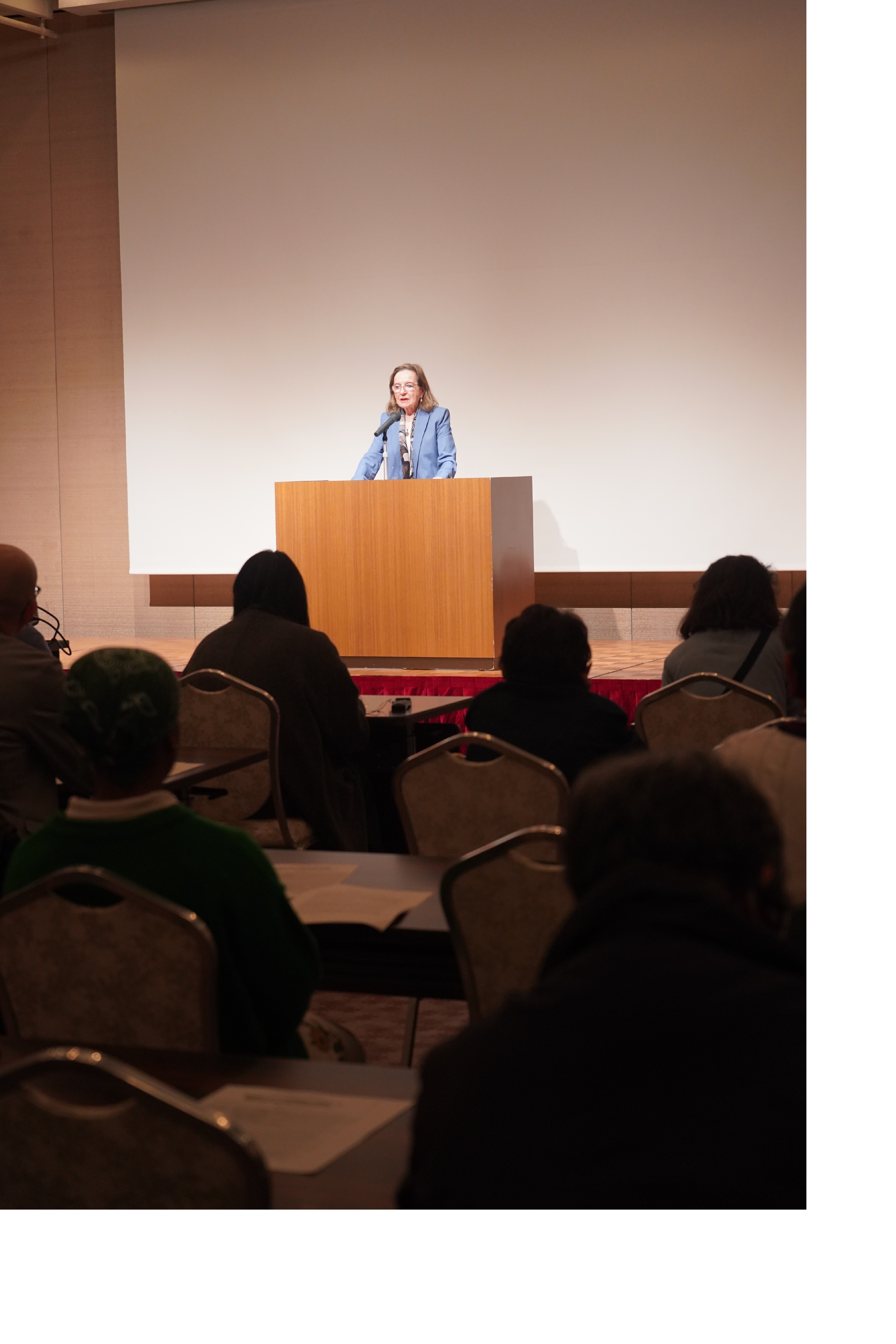 セト博士による発表