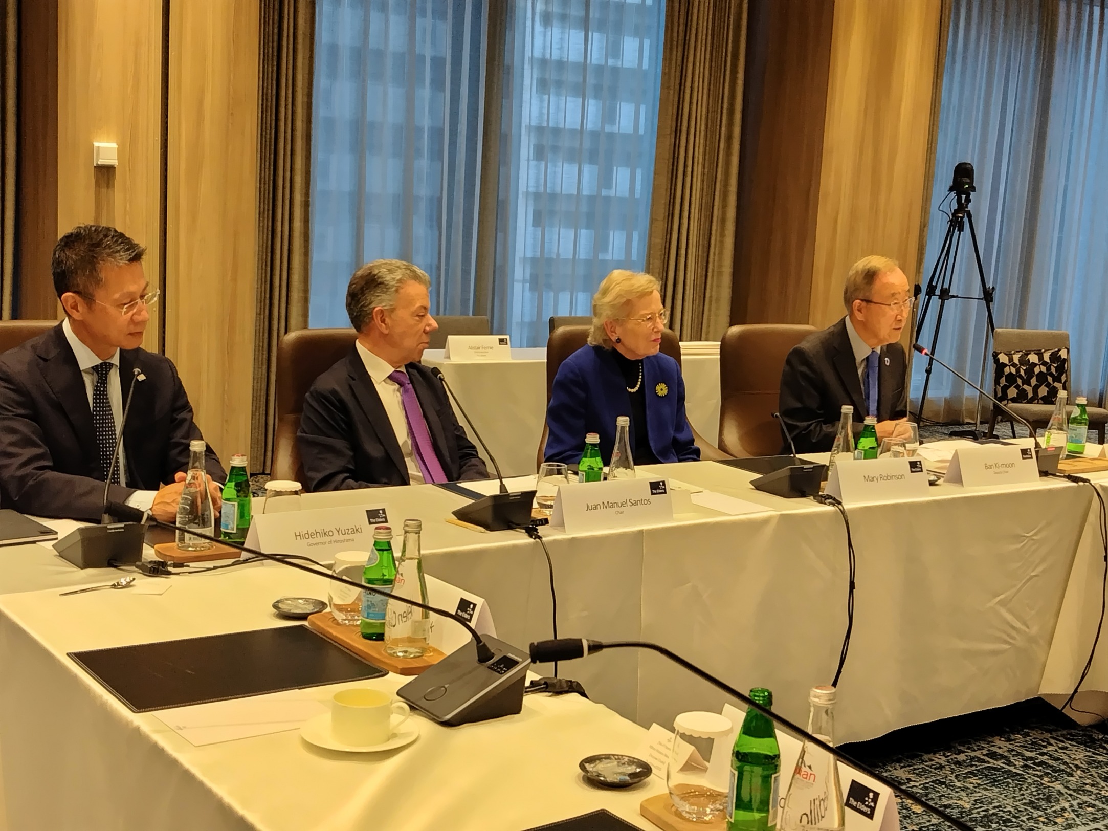 意見交換会会見