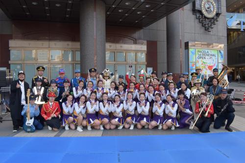 警察音楽の様子