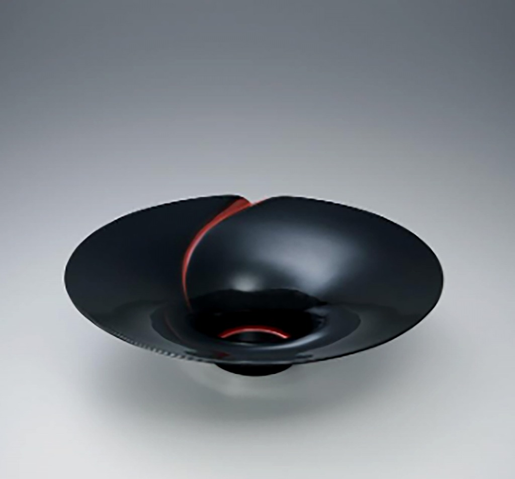乾漆鉢「光芒」 72回日本伝統工芸展