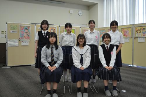 ポスター入賞出席者の集合写真
