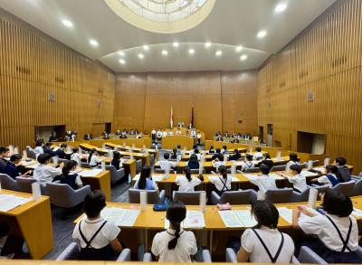 模擬県議会