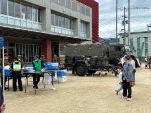 自衛隊車両