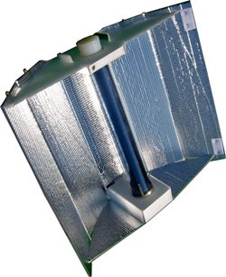 真空二重ガラス管を使った太陽熱調理器「エコ作」の写真
