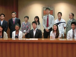 国際交流ユースの皆さんの表敬訪問写真5
