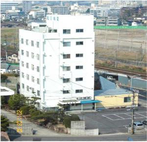 塩田病院外観