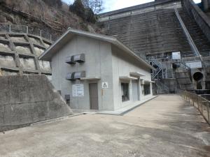 三川ダム発電所